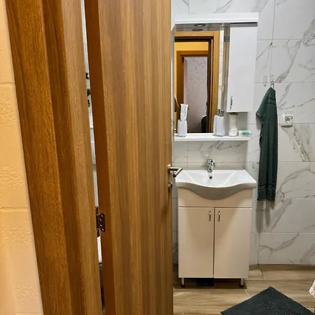 Freedom Apartment Ruma