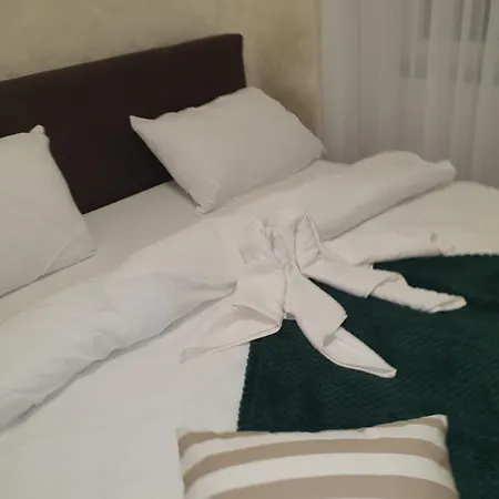 Freedom Apartament *