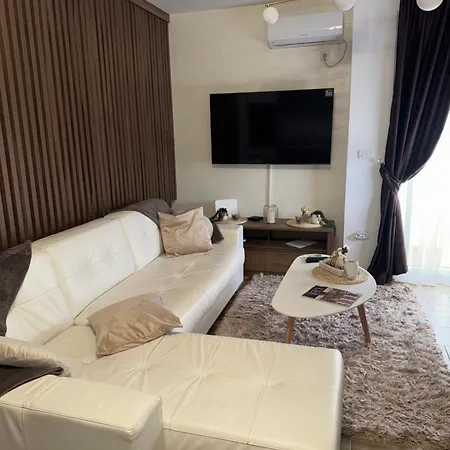 Freedom Apartament *